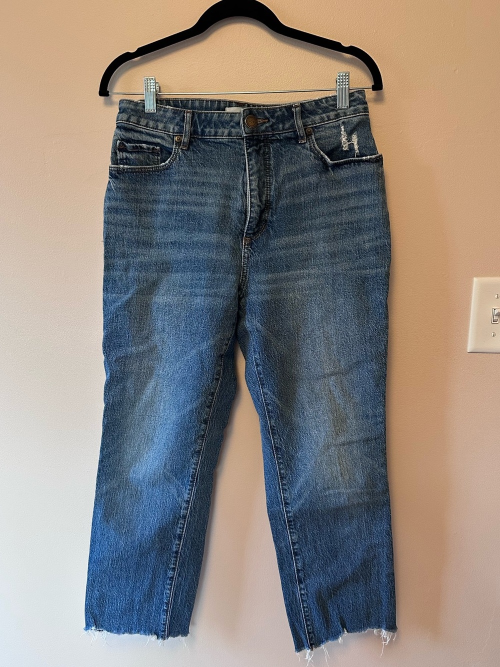 Loft Curvy Fit Straight jeans size 28